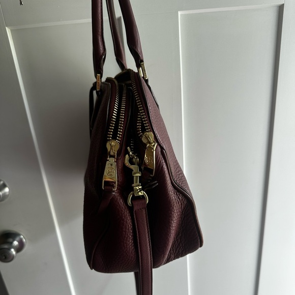 Tory Burch Robinson Leather bag - Picture 8 of 13